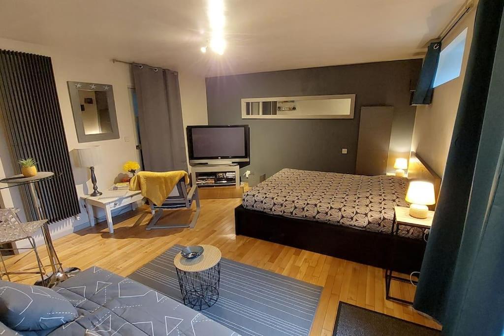 Studio Cosy Proche De Rennes Montreuil-le-Gast Экстерьер фото