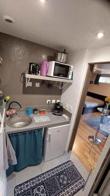 Studio Cosy Proche De Rennes Montreuil-le-Gast Экстерьер фото